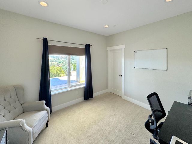 75 Whittington Dr, Newcastle, CA 95658