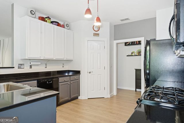4027 Forest Grove Pass NW, Acworth, GA 30101