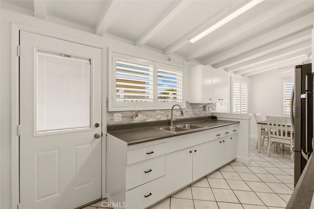 9702 Stonybrook Drive, Anaheim, CA 92804