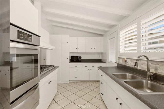9702 Stonybrook Drive, Anaheim, CA 92804
