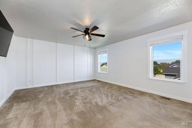 1052 E Sicily, Meridian, ID 83642