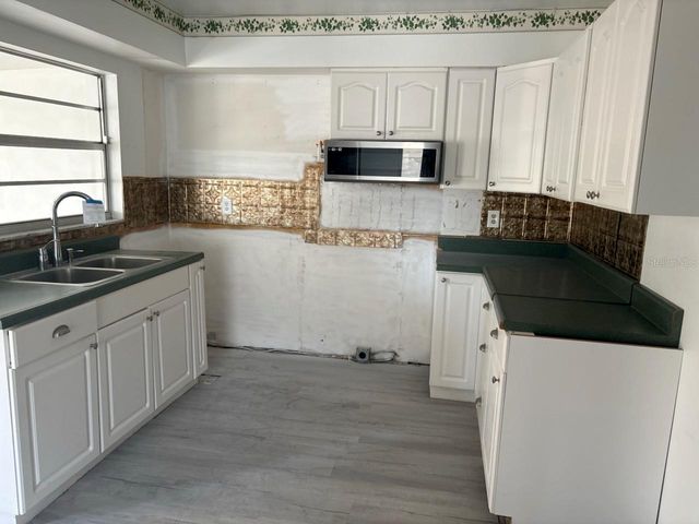 156 PORTREE DRIVE, Dunedin, FL 34698