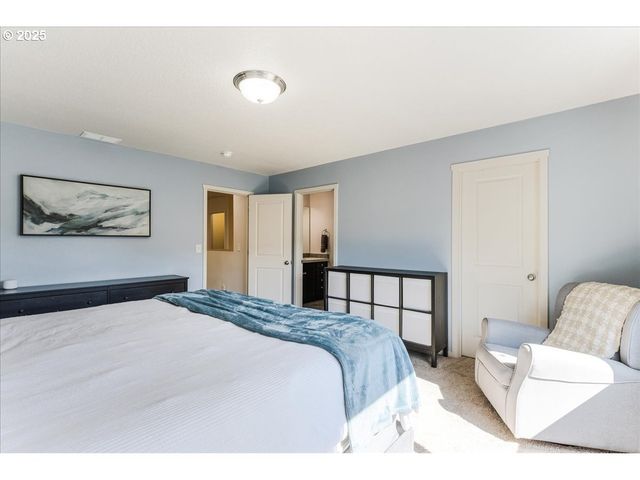 13017 Ne 56TH St, Vancouver, WA 98682