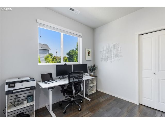 13017 Ne 56TH St, Vancouver, WA 98682
