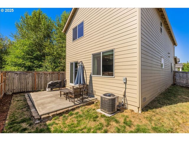 13017 Ne 56TH St, Vancouver, WA 98682