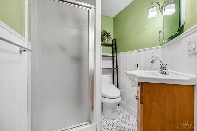 2150 Ravine Street, Cincinnati, OH 45214