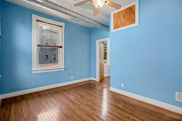 2150 Ravine Street, Cincinnati, OH 45214