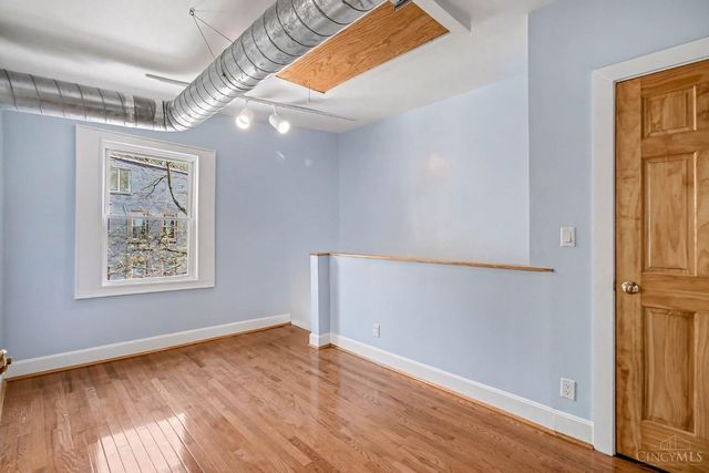 2150 Ravine Street, Cincinnati, OH 45214
