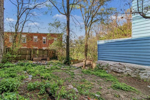 2150 Ravine Street, Cincinnati, OH 45214