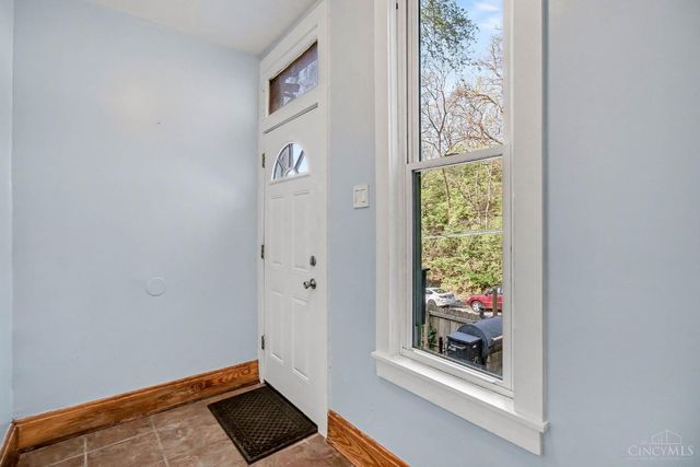2150 Ravine Street, Cincinnati, OH 45214