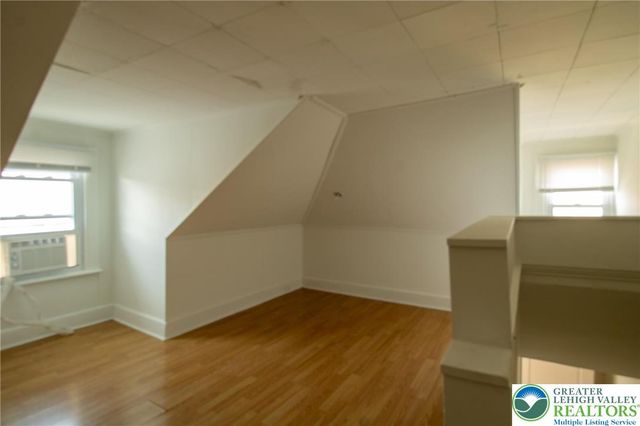 2246 2nd Street, Wilson Boro, PA 18042