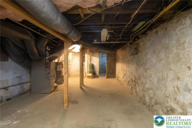 2246 2nd Street, Wilson Boro, PA 18042