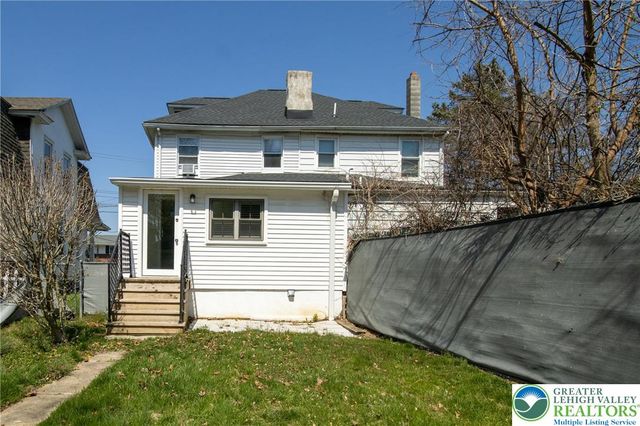 2246 2nd Street, Wilson Boro, PA 18042