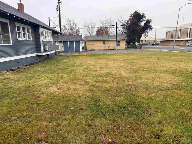 705 W Park St., Pasco, WA 99301