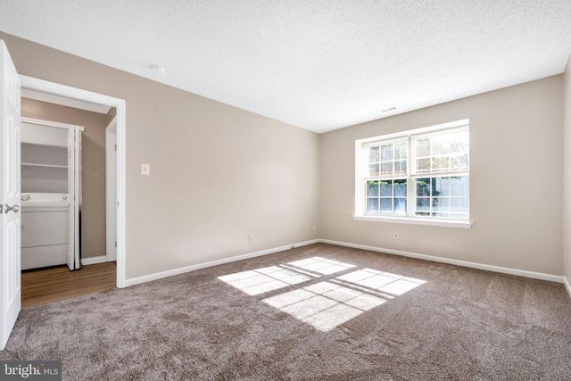 14 FRANKLIN DR, Voorhees, NJ 08043