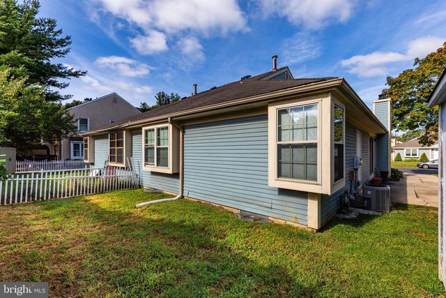 14 FRANKLIN DR, Voorhees, NJ 08043