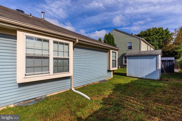 14 FRANKLIN DR, Voorhees, NJ 08043