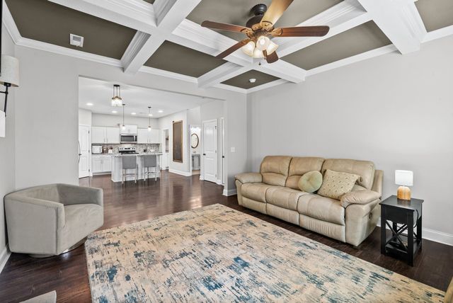 513 Somerset Ln, Clarksville, TN 37042