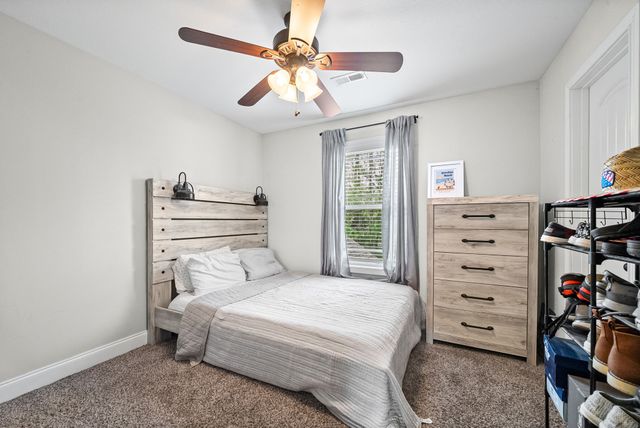 513 Somerset Ln, Clarksville, TN 37042