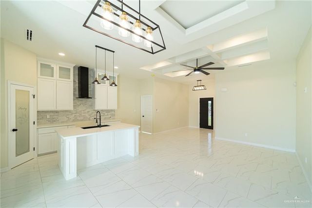 2109 Cardinal Drive, Weslaco, TX 78599