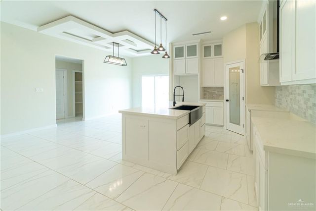 2109 Cardinal Drive, Weslaco, TX 78599