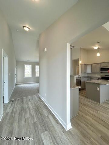 827 Hidden Bridge Drive, Jacksonville, NC 28546