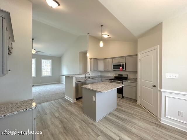827 Hidden Bridge Drive, Jacksonville, NC 28546