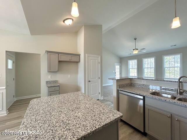 827 Hidden Bridge Drive, Jacksonville, NC 28546