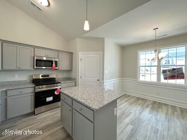 827 Hidden Bridge Drive, Jacksonville, NC 28546