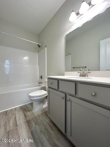 827 Hidden Bridge Drive, Jacksonville, NC 28546