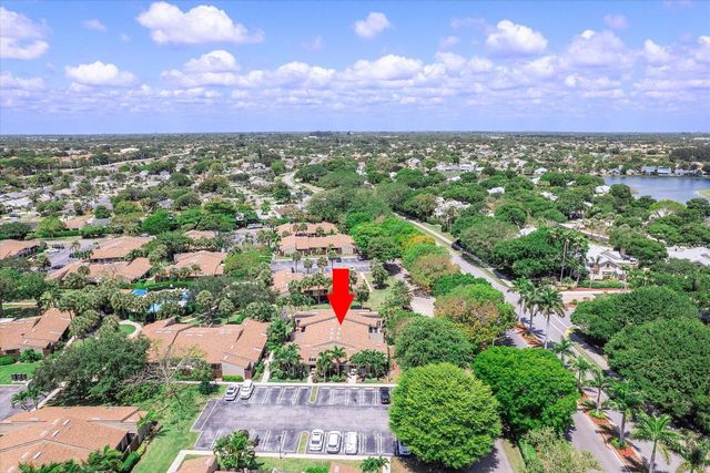 11 Meadows Drive, Boynton Beach, FL 33436