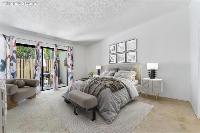 11 Meadows Drive, Boynton Beach, FL 33436