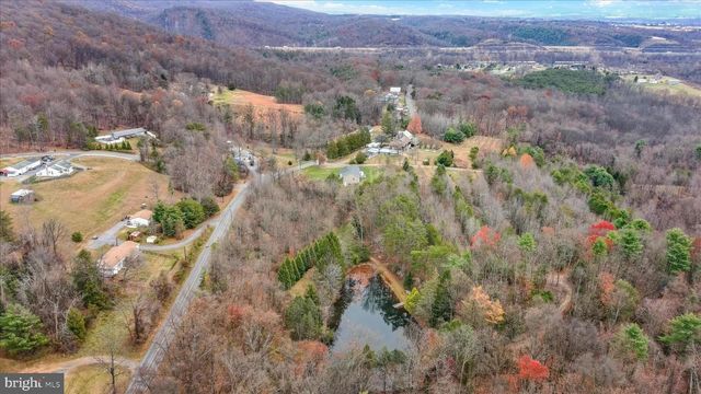 263 MAHANOY VALLEY RD, Duncannon, PA 17020