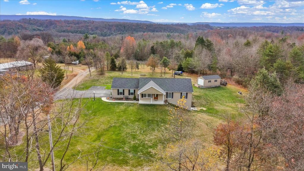 263 MAHANOY VALLEY RD, Duncannon, PA 17020