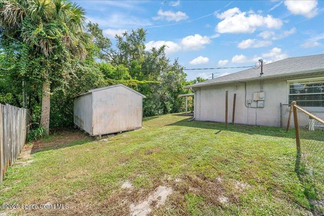 2400 Ravenswood Drive, Titusville, FL 32780