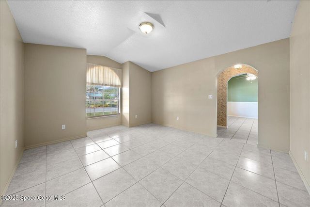 2400 Ravenswood Drive, Titusville, FL 32780
