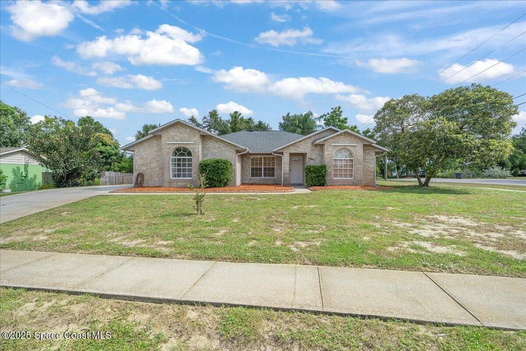 2400 Ravenswood Drive, Titusville, FL 32780