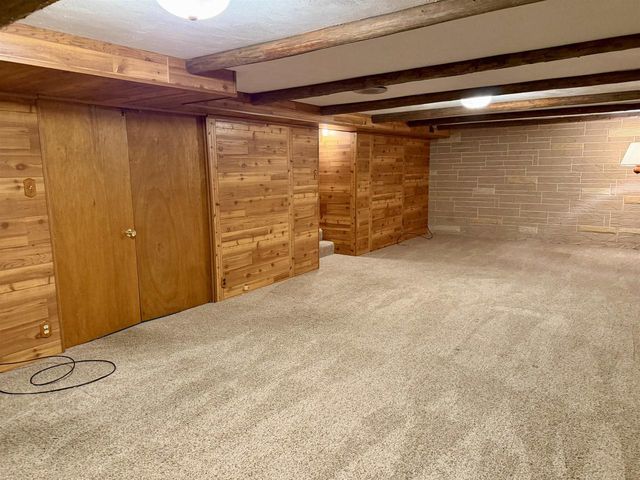2211 E Easy Street, Beloit, WI 53511