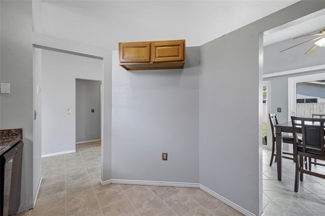 7714 GLADES COURT, Temple Terrace, FL 33637