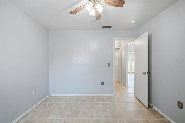 7714 GLADES COURT, Temple Terrace, FL 33637