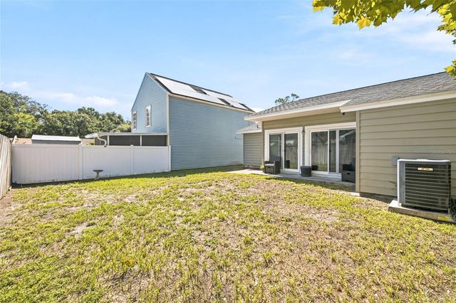 7714 GLADES COURT, Temple Terrace, FL 33637