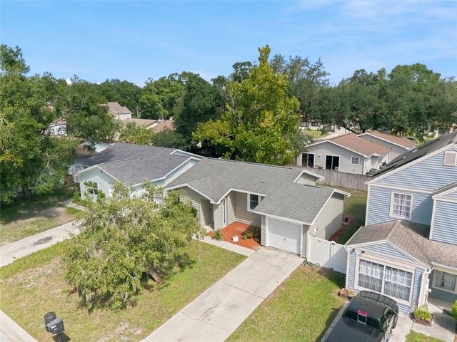 7714 GLADES COURT, Temple Terrace, FL 33637