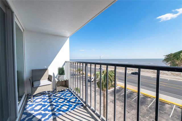 7310 Seawall Boulevard 409, Galveston, TX 77551