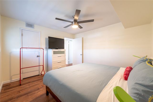 7310 Seawall Boulevard 409, Galveston, TX 77551