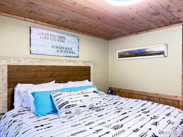 4143 Huckleberry Lane, Island Park, ID 83429