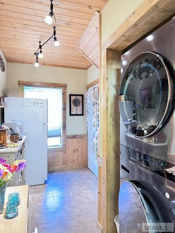 4143 Huckleberry Lane, Island Park, ID 83429