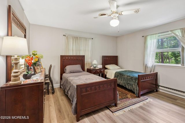 32 A Franklin Lane, Whiting, NJ 08759