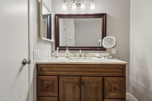 32 A Franklin Lane, Whiting, NJ 08759