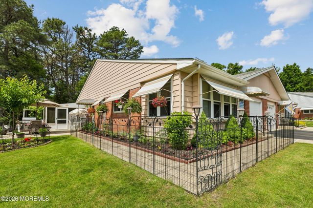 32 A Franklin Lane, Whiting, NJ 08759
