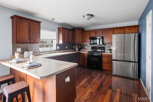 4817 Karen Lane, Granite City, IL 62040